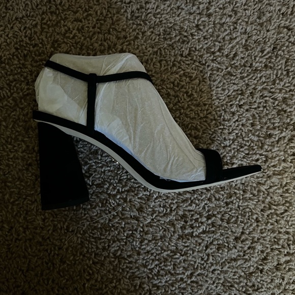 Women’s Sam Edelman Strappy Sandals | 8M - Picture 10 of 12